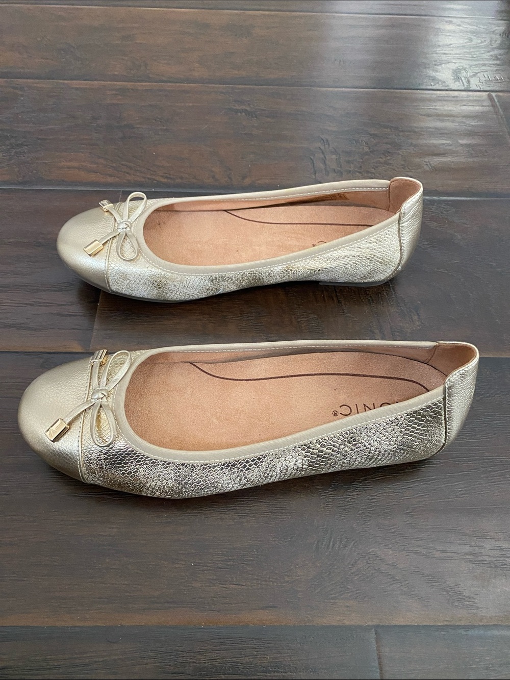 Vionic Women's Flat Loafer Arch Support Size 7